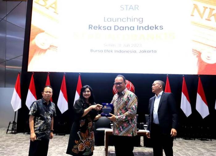 STAR Asset Management meluncurkan reksadana Indeks STAR Infobank15 di Bursa Efek Indonesia, Jakarta, Senin (31/7/2023).