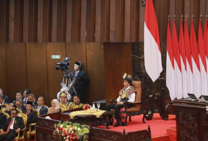 Presiden Jokowi menghadiri Sidang Tahunan MPR dan Sidang Bersama DPR-DPD Tahun 2023 di Gedung Nusantara, Kompleks Parlemen, Senayan, Jakarta, Rabu (16/8/2023).