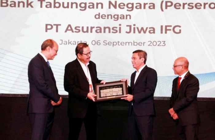 IFG Life dan BTN meningkatkan kerja sama untuk memasarkan produk bancassurance dengan menyasar pangsa pasar nasabah debitur KPR dari Bank BTN.