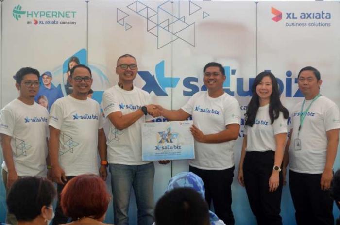 Open Wi-Fi dan Managed Wifi dipercaya semakin memudahkan para penggerak industri, khususnya pelaku UMKM mengembangkan bisnisnya.