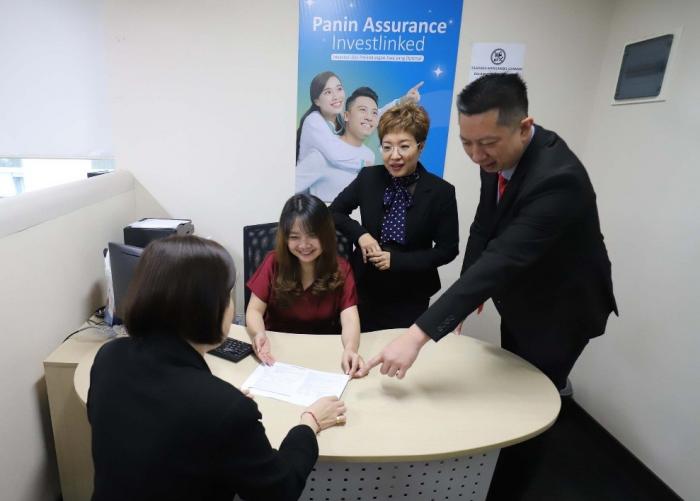 Panin Dai-ichi Life membayarkan klaim asuransi jiwa untuk manfaat tutup usia kepada salah satu nasabahnya di Medan, Sumatera Utara senilai Rp 1,5 Miliar.