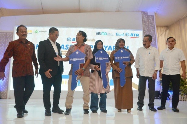 BTN Syariah menggelar acara Akad Massal KPR Syariah Serentak di Perumahan Hadrah Land, Kabupaten Aceh Besar, Provinsi Aceh, Jumat (13/10/2023).