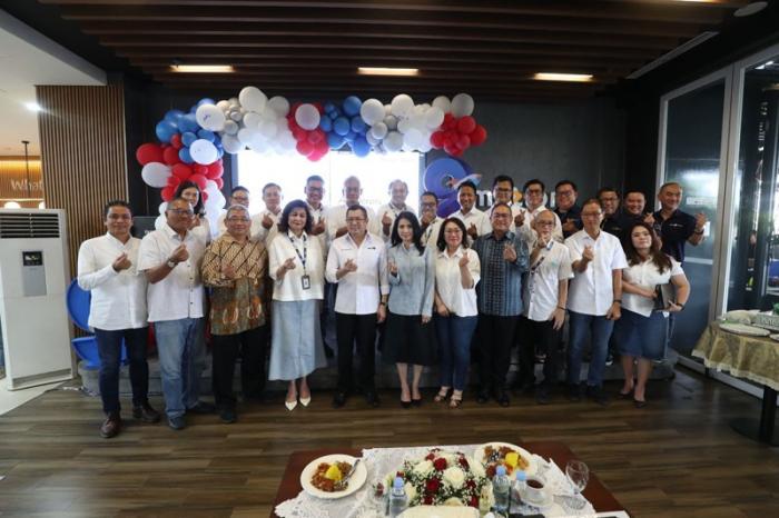 Chairman MNC Group Hary Tanoesoedibjo menghadiri perayaan HUT ke-9 MNC Bank, di Gedung MNC Bank, Jakarta Pusat, Kamis (19/10/2023).