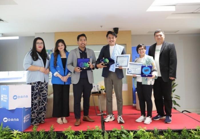 Chief Product DANA Indonesia Rangga Wiseno menjadi pembicara dalam puncak acara DANAID8 di Universitas Bina Nusantara.