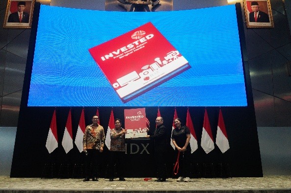 Portal berita pasar modal IDX Channel resmi meluncurkan buku digital atau e-book berjudul INVESTED: Pasar Modal dalam Bingkai Media.