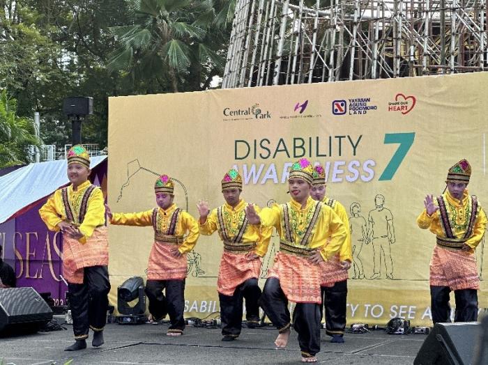 Yayasan Agung Podomoro Land menggelar acara Disability Awareness 7 - 2023, Pentas Gempita Fashion Disabilitas