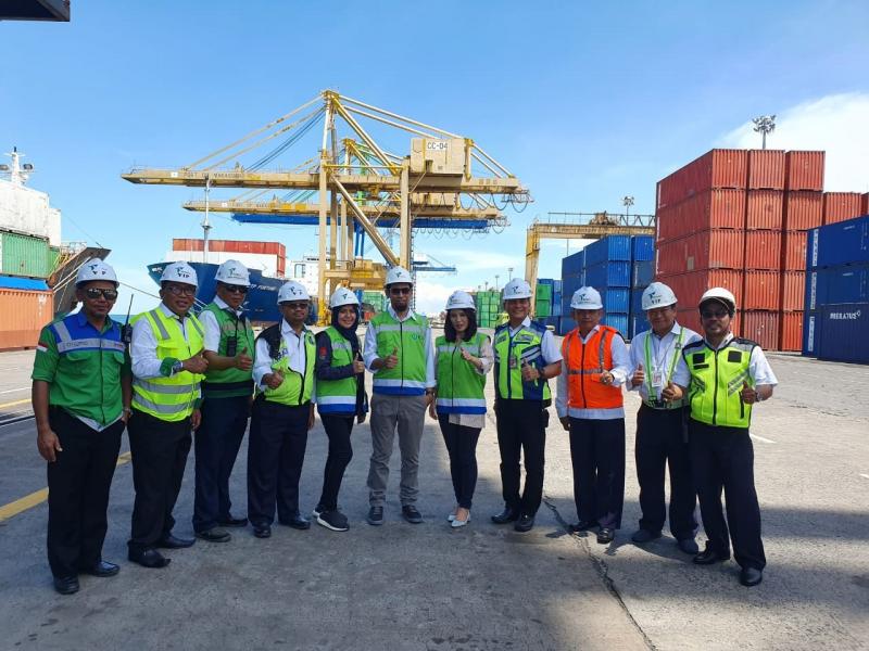Makassar New Port Telah Layani Lebih dari 10.000 Kontainer