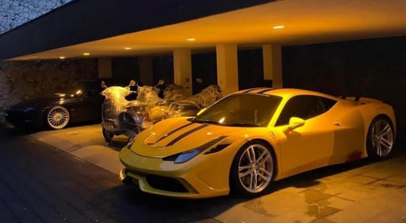 Intip Koleksi Mobil Mewah Ahmad Sahroni, dari Tukang Semir Sepatu Jadi Crazy Rich