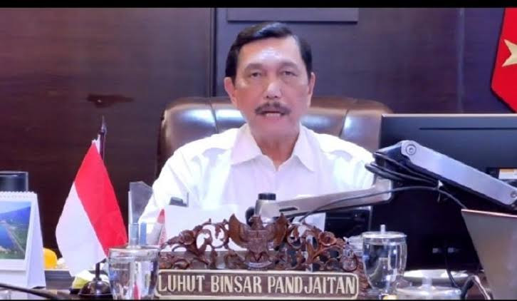 Terkait 65 Persen Pasien Omicron Bergejala Ringan, Luhut: Cukup di Isoter Saja!