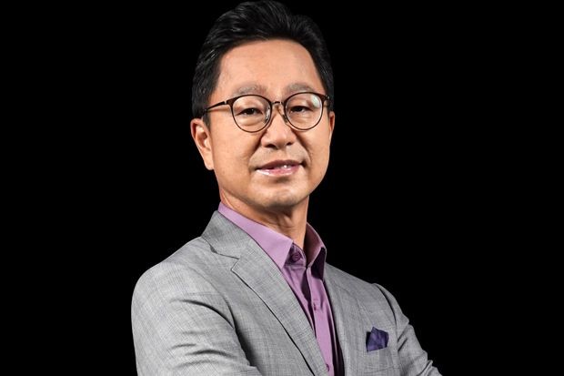 Biografi Direktur Utama Samsung Yoonsoo Kim