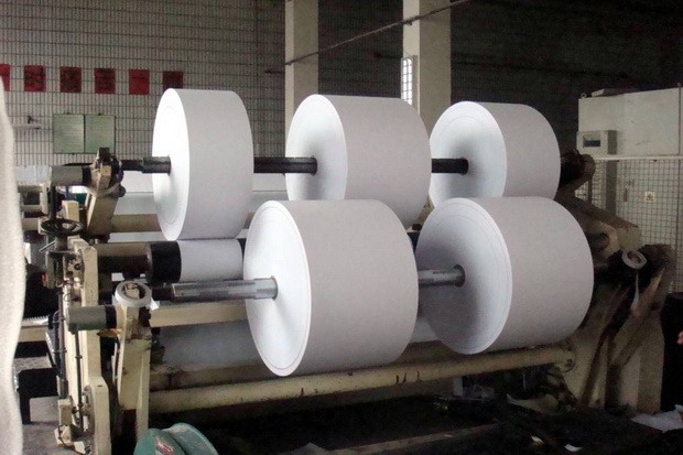 Kemenperin Dorong Industri Pulp dan Kertas Manfaatkan Bahan Baku Daur Ulang 