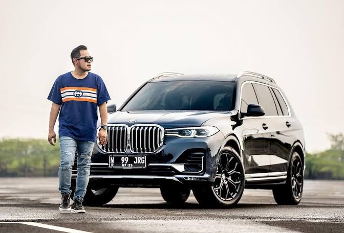 8 Deretan Bisnis Crazy Rich Malang Pemilik Jet Pribadi Seharga Rp230 Miliaran