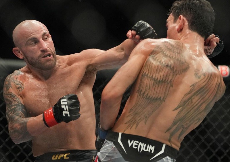 Gaji Petarung MMA dalam Ajang UFC, Capai Ratusan Juta Per Pertandingan