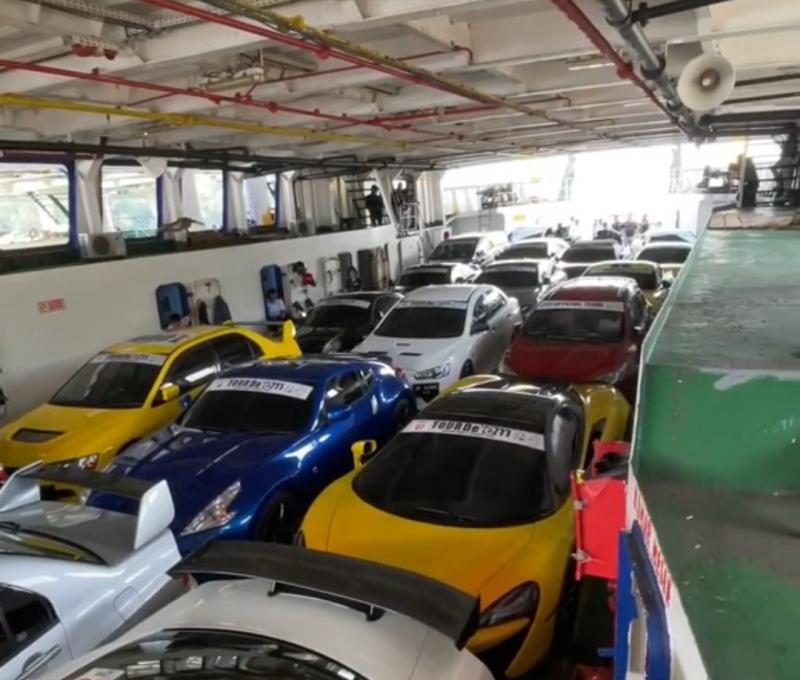 Viral 20 Mobil Supercar Pelat Khusus Keluar Batam, Ini Kata Korlantas Polri