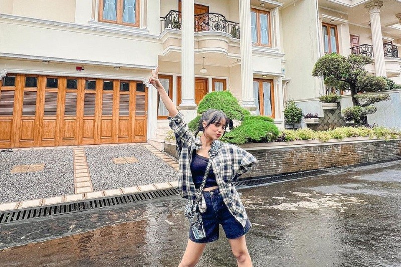 Usai Miliki Rumah Mewah, Fuji Berencana Beli Vila di Bali pada 2024