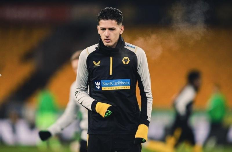 Intip Gaji Justin Hubner, Bek Wolverhampton yang Resmi Jadi WNI 