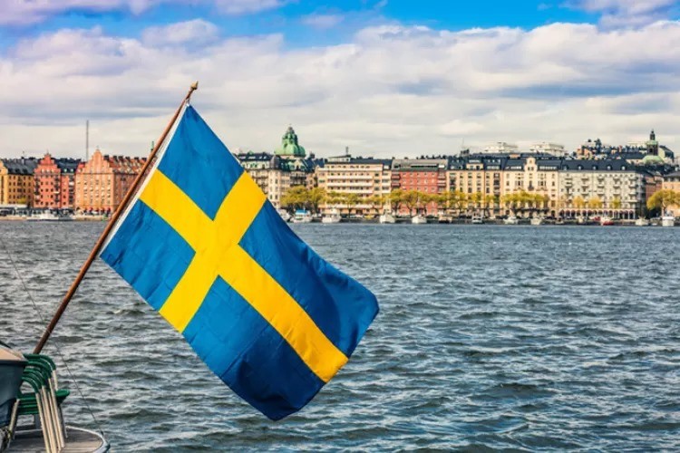 Swedia Peringatkan Potensi Kelangkaan Avtur di Kawasan Skandinavia Imbas Konflik Selat Hormuz