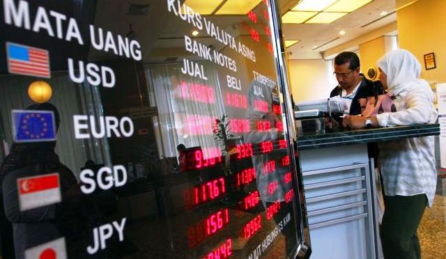 Apa Pengertian Kurs, Harga yang Digunakan Ketika Bank Membeli Valuta Asing?