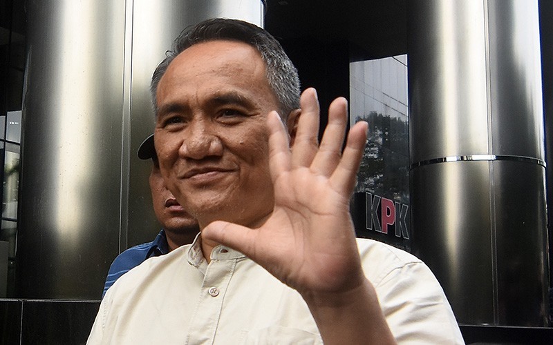 Jadi Komisaris PLN, Ini Profil Andi Arief Mantan Staf Khusus Presiden