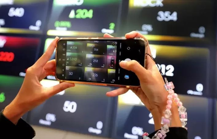 JPMorgan Pangkas Rating Saham China, Dana Asing Bisa Mengalir ke Pasar RI?