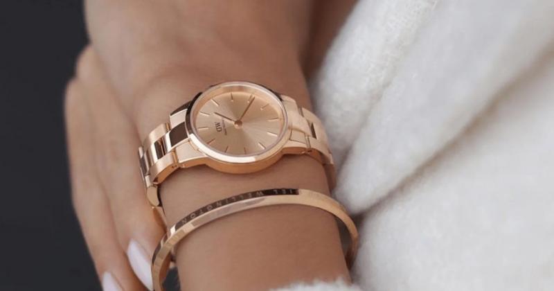 4 Warna Jam Tangan yang Cocok untuk Kulit Sawo Matang, Hindari yang Terlalu Cerah 
