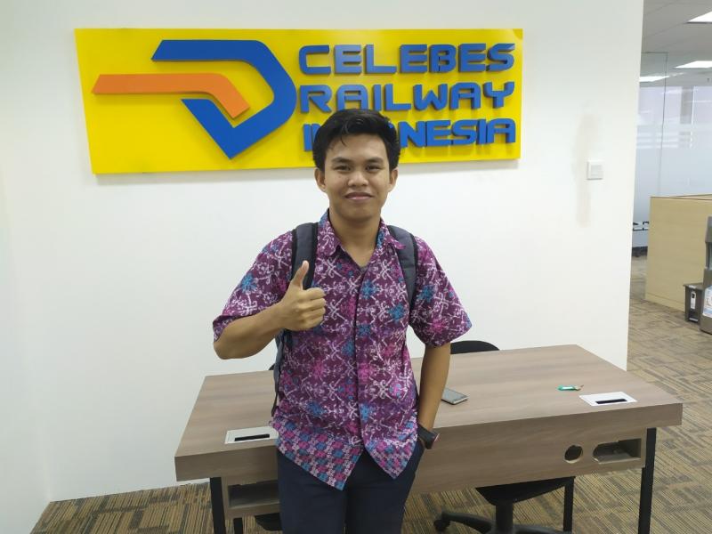 Kisah Sukses Anak Yatim Piatu yang Berhasil Mandiri, Berkarier, dan Rintis Usaha