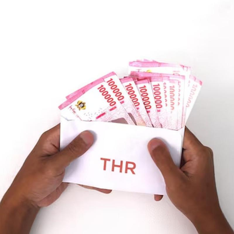 DPR Dorong THR Dicairkan Dua Minggu Sebelum Idulfitri