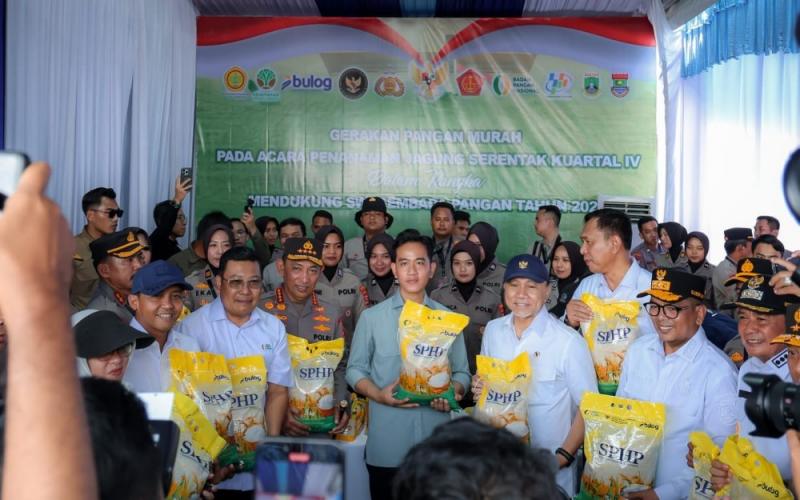 Gibran Minta Bulog Inovasi Offtaker untuk Serap Hasil Panen Petani