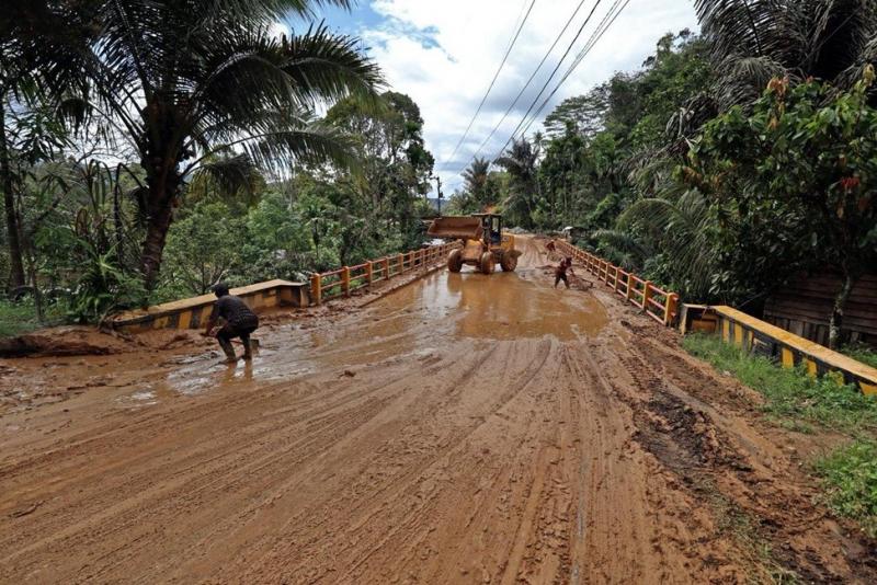 Akses Jalan Nasional di Aceh Pulih Bertahap, Menteri PU: Perlancar ...