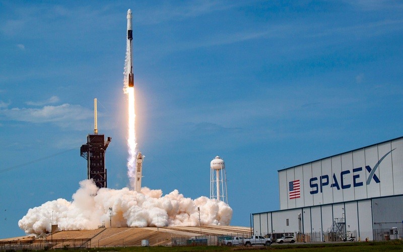 SpaceX Catat Rugi Rp85 Triliun pada 2025 Jelang IPO