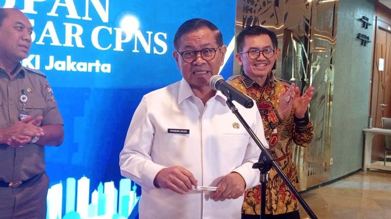 Pemprov DKI Jakarta Gratiskan Transjakarta, MRT, hingga LRT di 31 Desember 2025