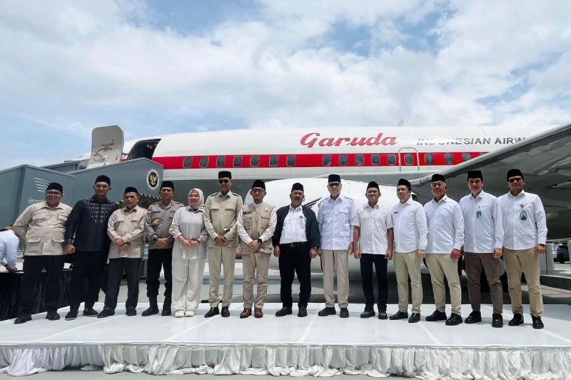 Garuda Hibahkan Satu Pesawat ke Aceh, Proses Boarding Jadi Bagian Manasik Haji
