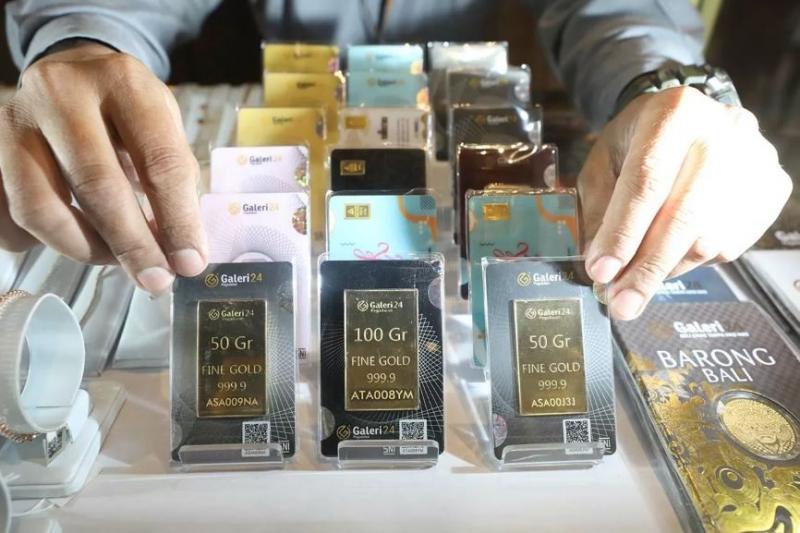 Harga Emas Antam hingga Galeri24 Bergerak Variatif Awal Pekan, Cek Selengkapnya
