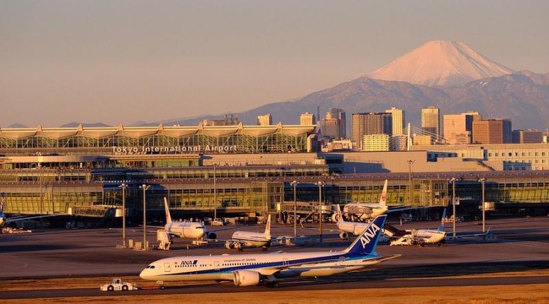 Bandara Haneda Tokyo Akan Uji Coba Gunakan Robot Humanoid untuk Ground Handling