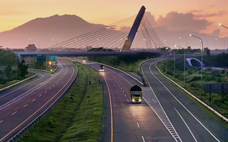 Tarif Tiga Tol di Pulau Jawa Bakal Naik Tahun Ini, Berikut Daftarnya