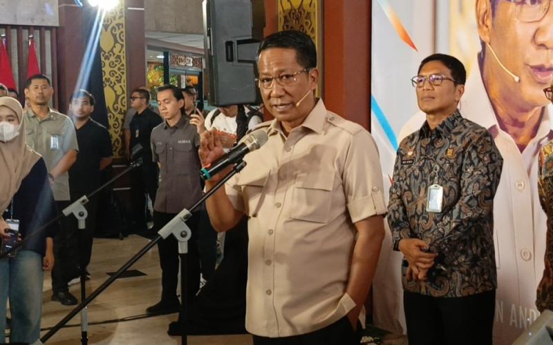 Menkum Akan Kaji Ulang Kenaikan Biaya Lepas Status WNI