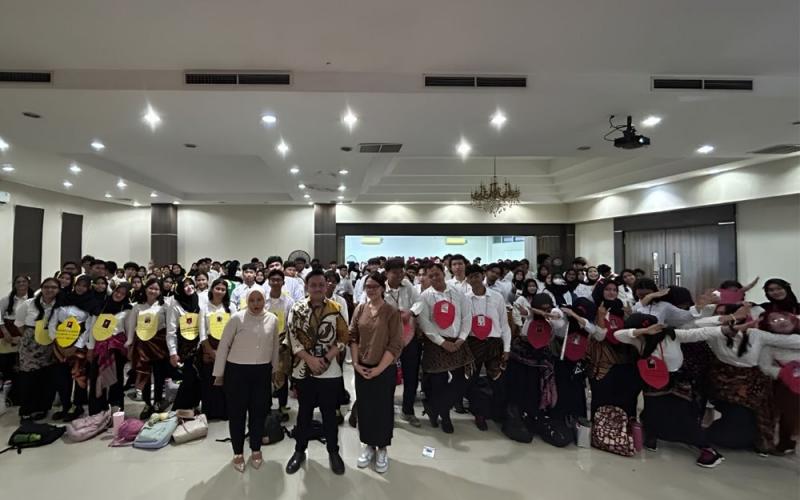MNC Sekuritas Beri Edukasi Mahasiswa Baru STIE Tri Bhakti Agar Cerdas Berinvestasi