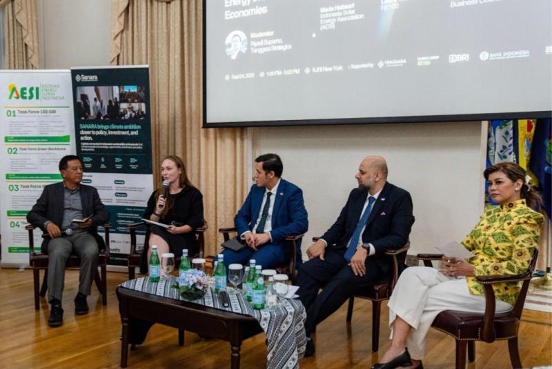Indonesia Bidik Investasi Global dari Proyek PLTS 100 GWp
